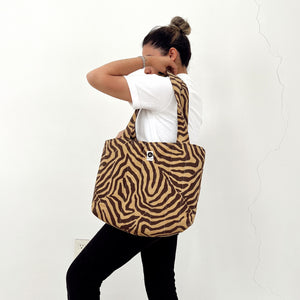 Tote acolchonada Zebra